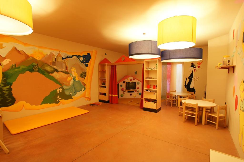 Aparthotel Adler 4* in Moena - Fixtermine