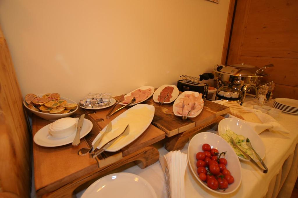 Aparthotel Adler 4* in Moena - Fixtermine