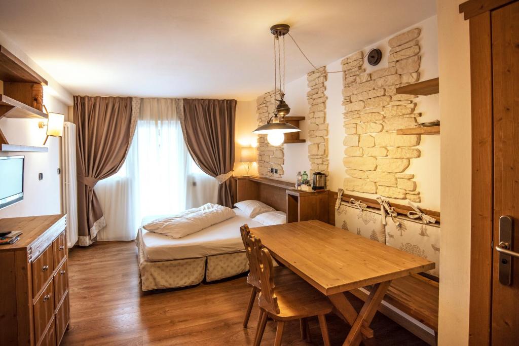 Aparthotel Adler 4* in Moena - Fixtermine