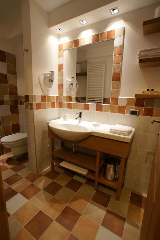 Aparthotel Adler 4* in Moena - Fixtermine