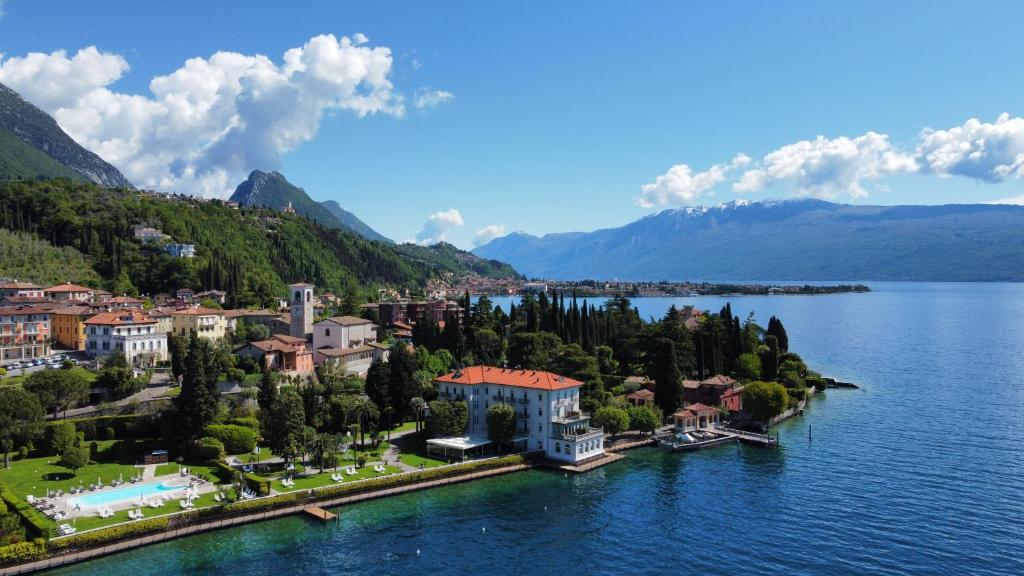 Hotel Bella Riva 5* in Gardone Riviera