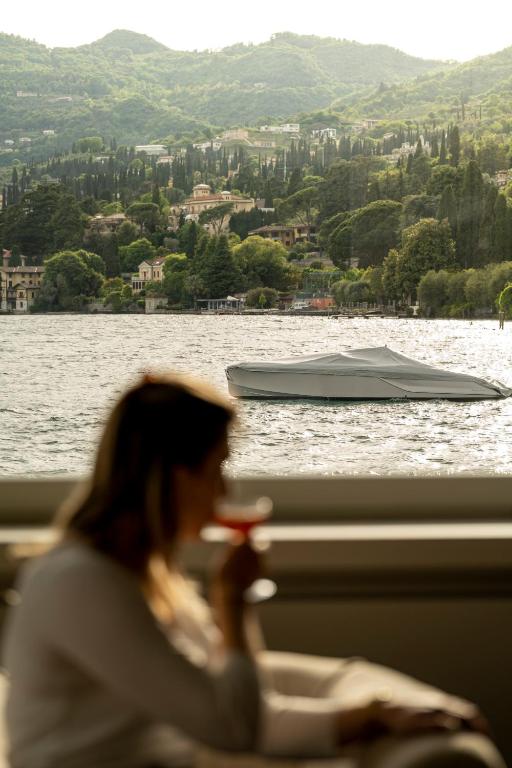 Hotel Bella Riva 5* in Gardone Riviera