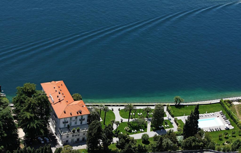 Hotel Bella Riva 5* in Gardone Riviera