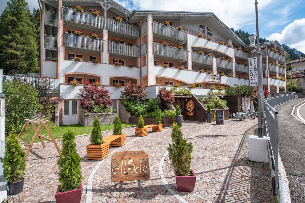Hotel al Sole 3*s in Canazei