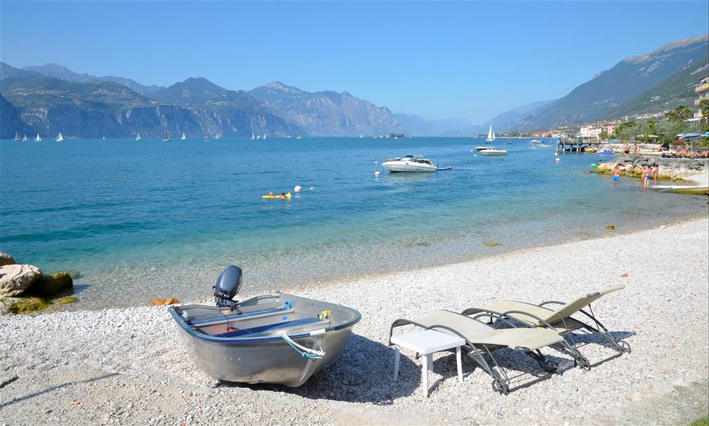 Hotel Du Lac 4*s in Brenzone on Lake Garda | Relax Attitude Hotel