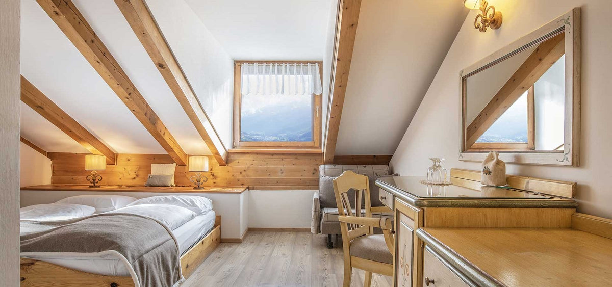Romantik-Zimmer unter dem Dach