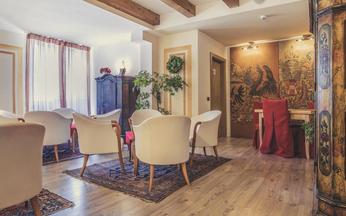 Hotel al Sole 3*s in Canazei